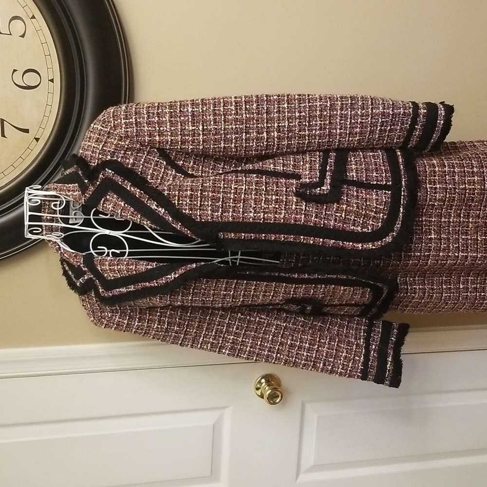 COMPLETELY CONFIDENT ❣️Lady's Image Delaware Tweed Suit, blazer and skirt - Picture 2 of 12